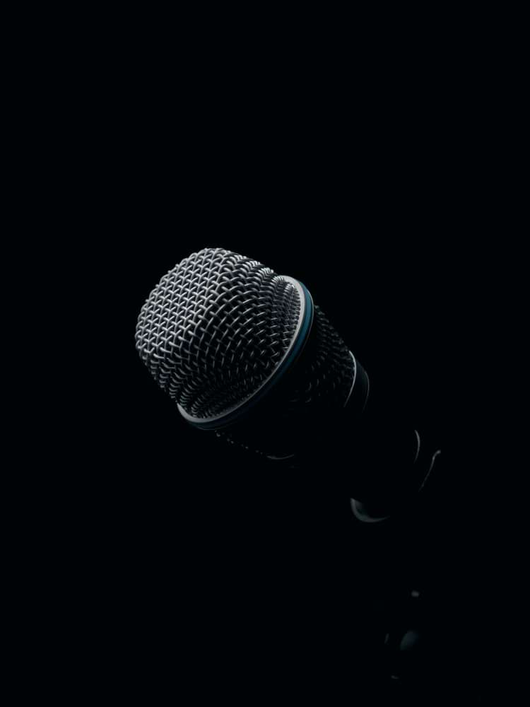 black and gray microphone
