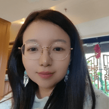 Picture of Sara Feng