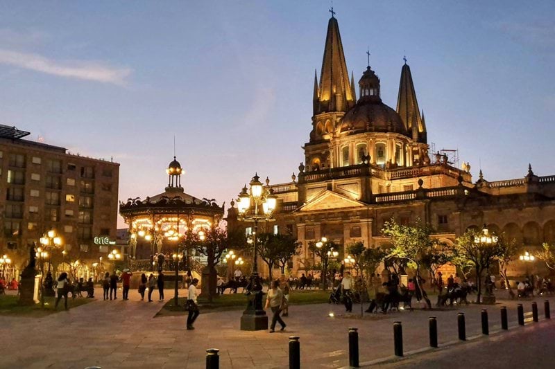 Consultor de ventas image