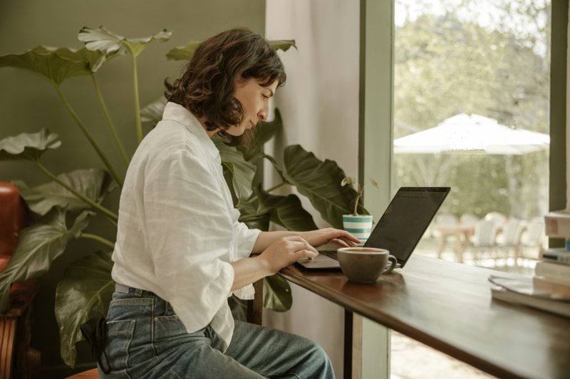 Copywriter, Digital & Print image