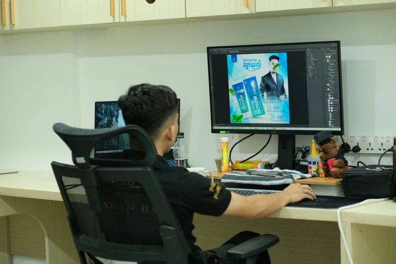 Motion Graphic Designer image