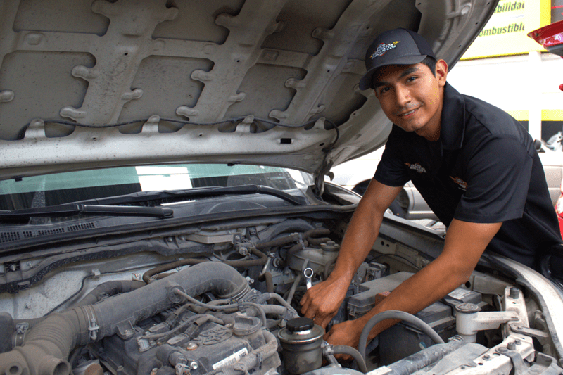 Auxiliar de Mecánico image