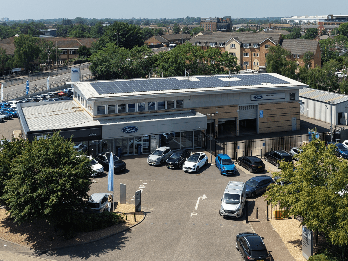 Gates Ford Waltham Cross dealership