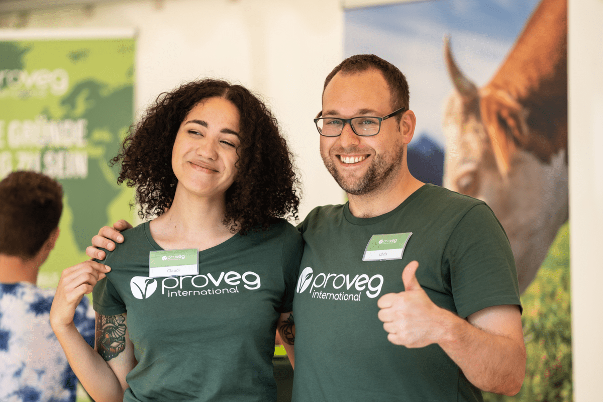 Two ProVeggies at work