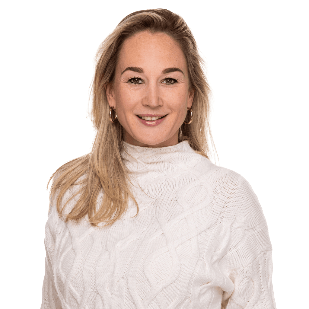 Margit Side Margit - Head of Sales & Marketing - Booking Experts