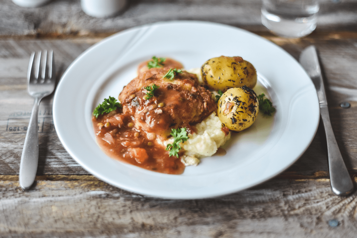 Stekt steinbit i linse og tomatsjy, selleripure og timianpotet..jpg