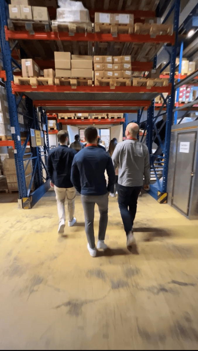 Bild Academy Kundenbesuch