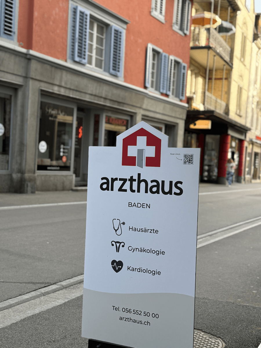 Praxis Baden aussen 4