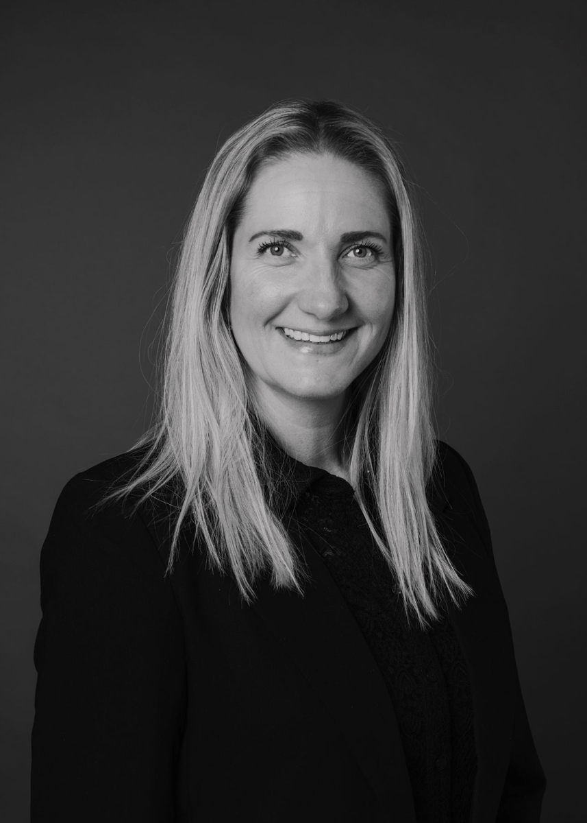Linn Anette Strøm - Driftsleder - Cares AS