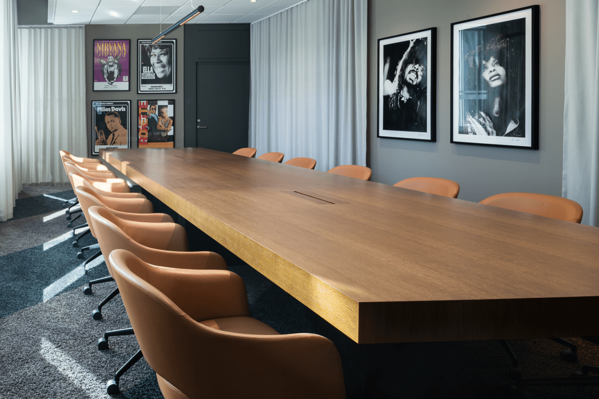 Live Nation och Luger kontor konferensbord