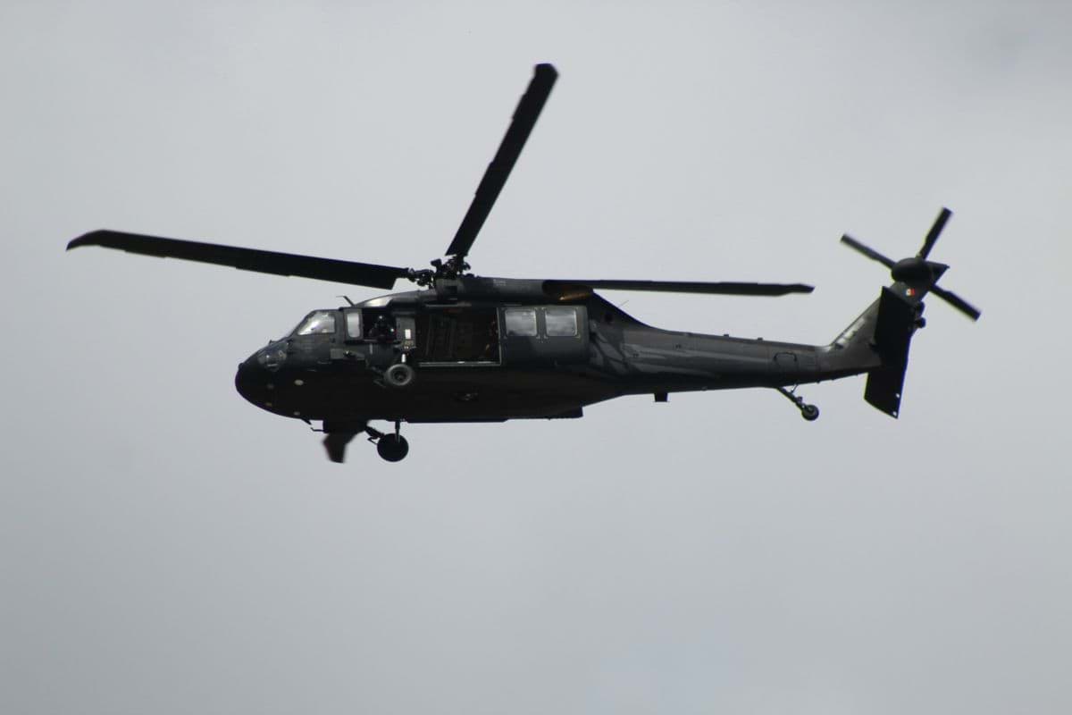 black helicopter