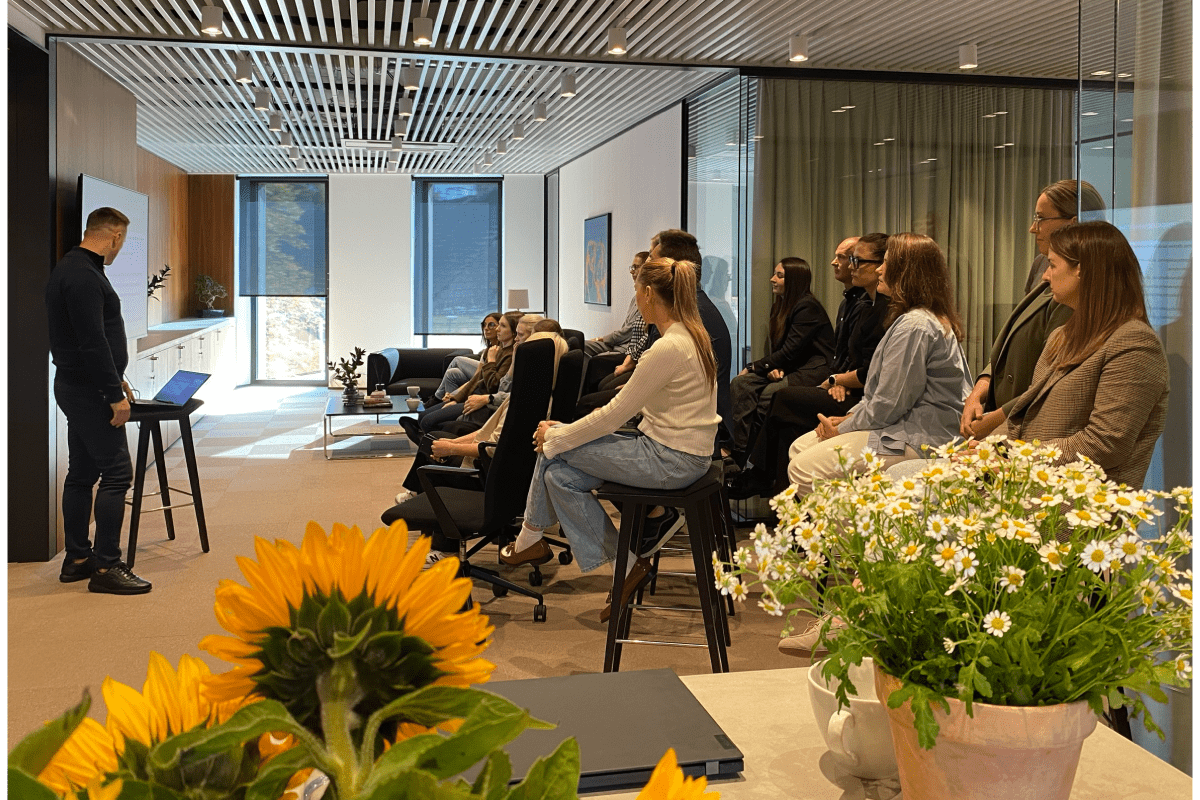 TMV Capital komandos gyvenimas iš arti, šventės ir užsiėmimai