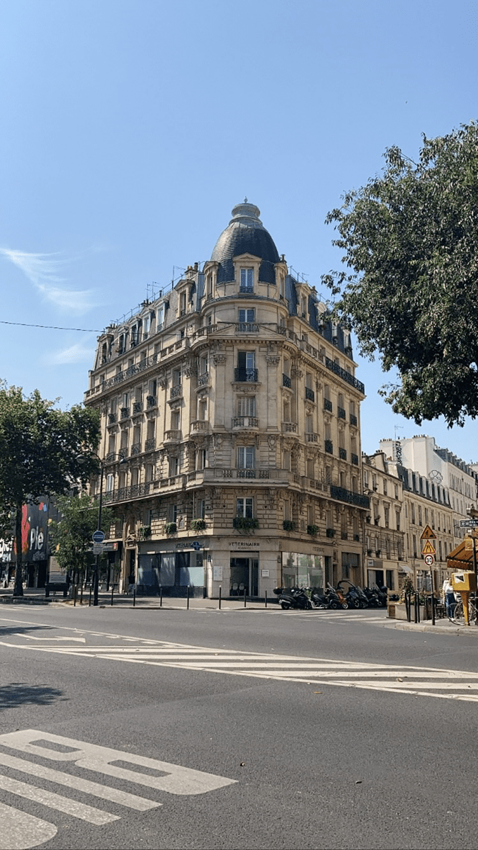 Façade_clinique_vétérinaire_Paris_III_ret.png