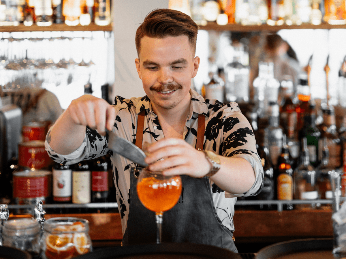 BARTENDER.jpg