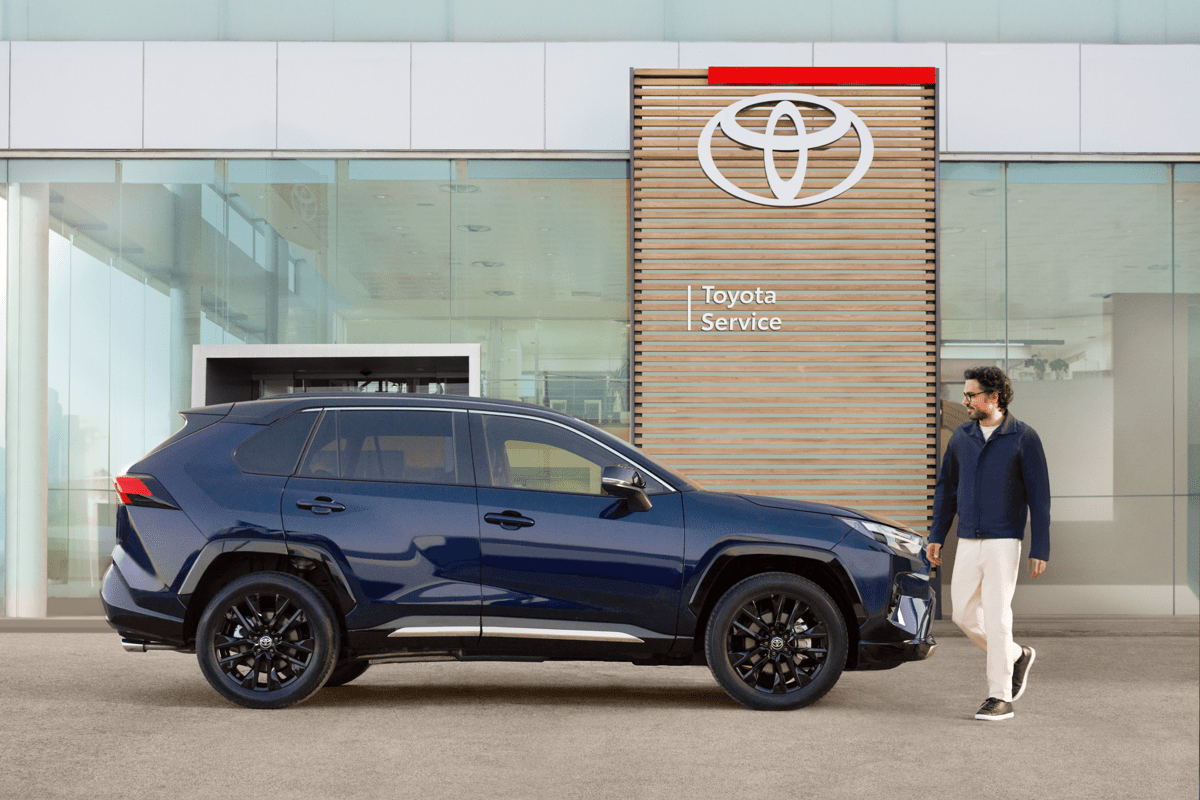 Toyota service Motortrend