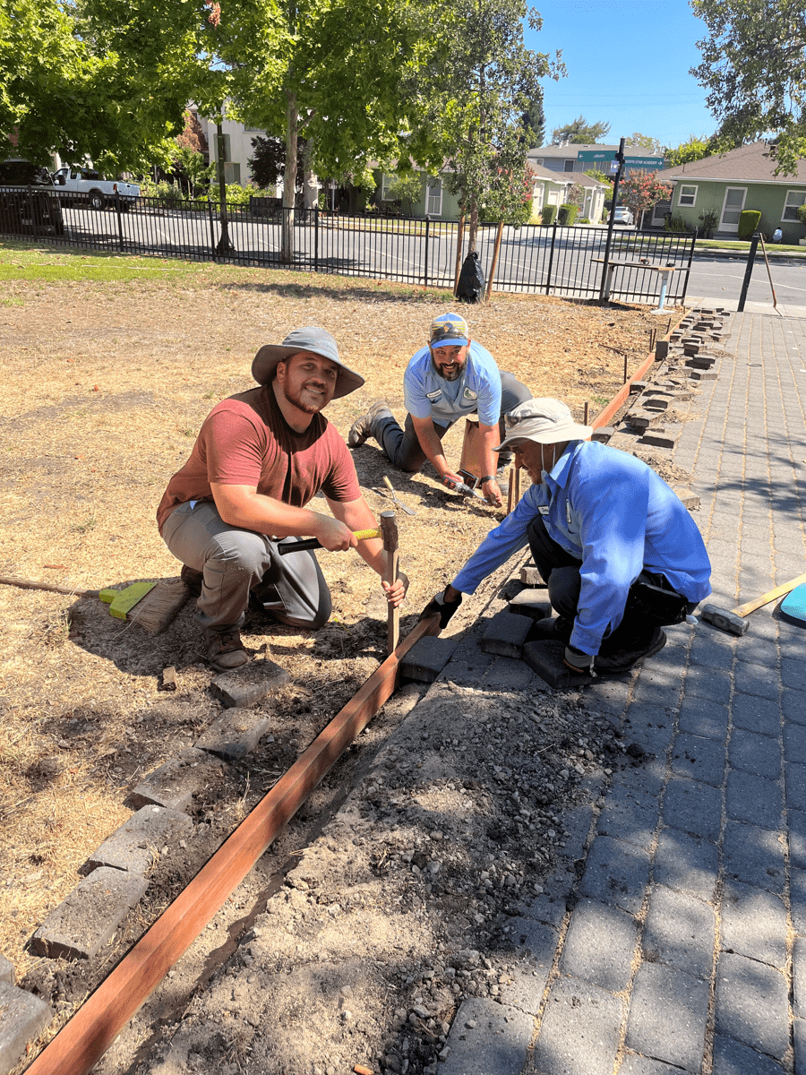 Paraeducator (11) 7.5 hours Roy Cloud Redwood City School District