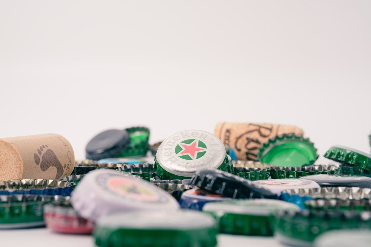 green and brown bottle cap