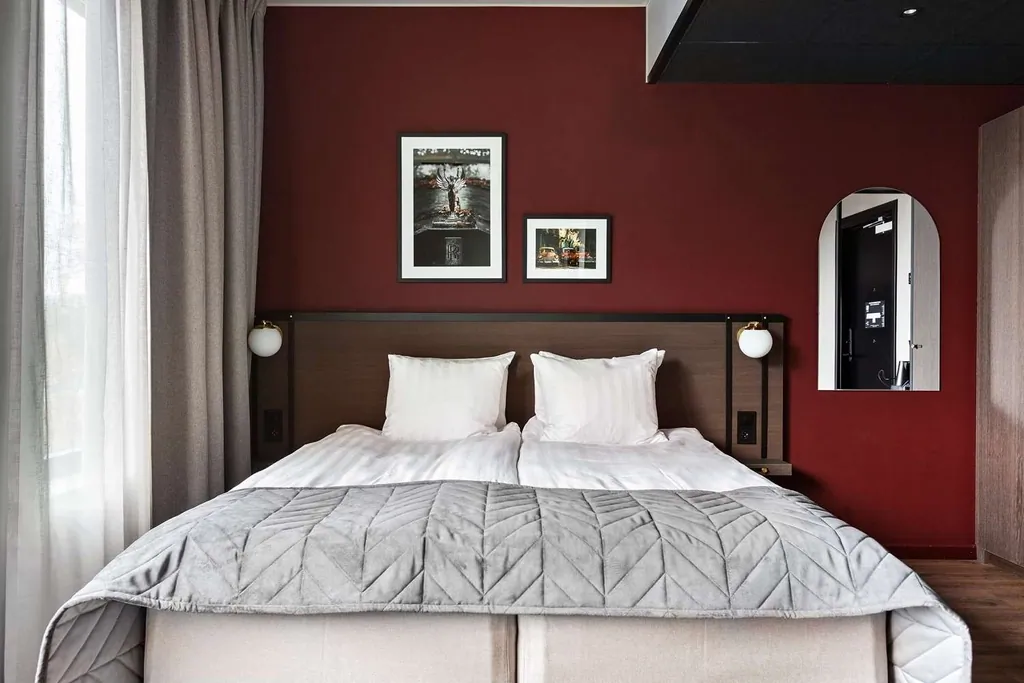 BWPlusKungensKurva Bed