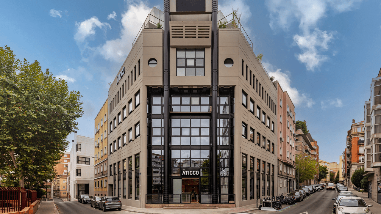 Aticco Med - Exterior