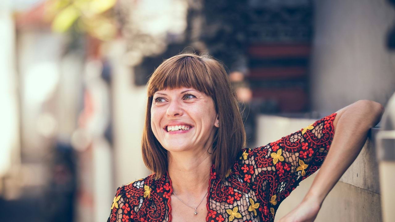 A group of friends at a coffee shop