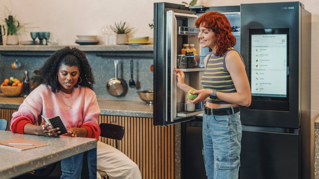 a neon sign that reads psychic reading