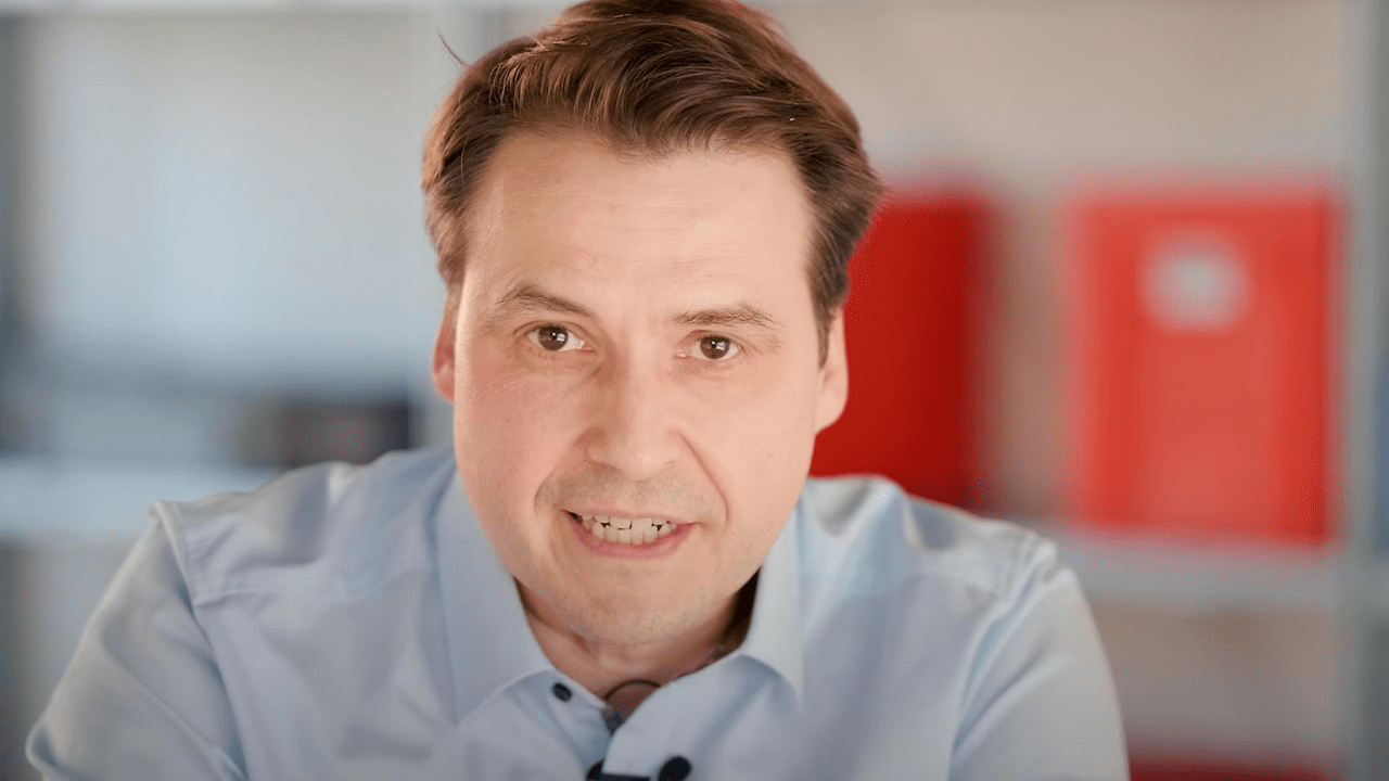 Vorschaubild zum YouTube-Clip über die prismat-Unternehmensentwicklung
