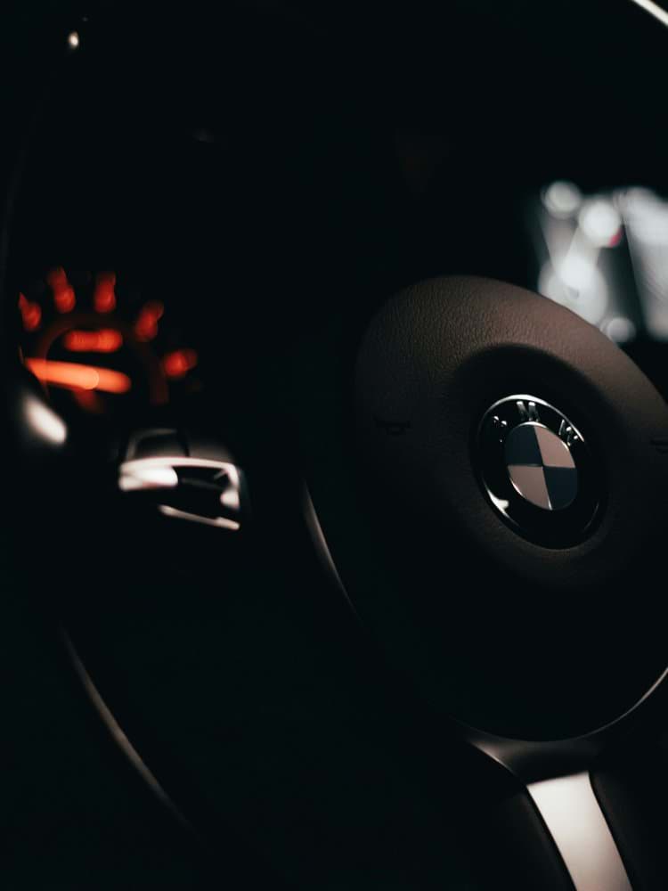 black bmw car steering wheel