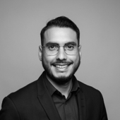 Picture of Mauricio Paniagua