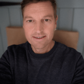Picture of James Carnie