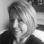 Picture of Julie Knox