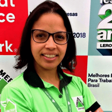 Foto de NELLY  OLIVEIRA