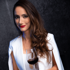Picture of Yeliz Casper, DipWSET