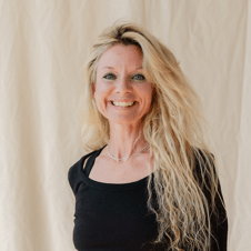 Picture of Ashley Johnson