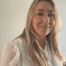 Picture of Claire Chambers