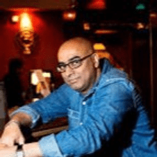 Bild på Naem Chitaar