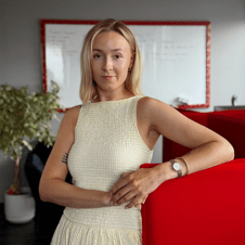 Picture of Carol Annuk