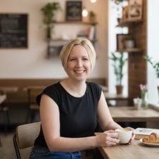 Picture of Fay Summers