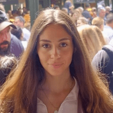 Picture of Elena Caputo