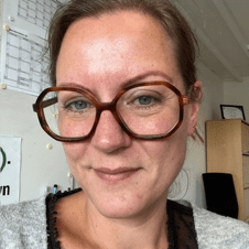 Bild på June Scott
