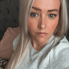 Picture of Lisa Thackray