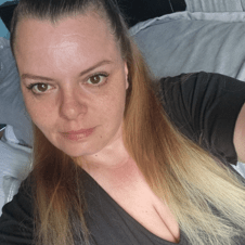 Picture of Melanie Lewis