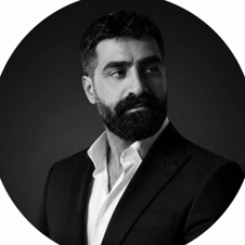 Picture of Reza Khamooshi