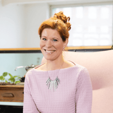 Kuva henkilöstä Outi Ahorinta