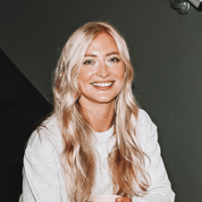 Picture of Elly Strang