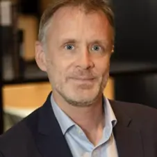 Picture of Paul Kearney