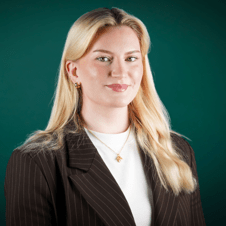 Picture of Hannah Hallgren