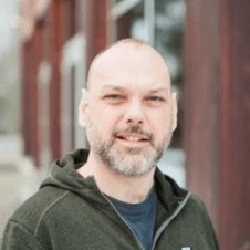 Picture of Ian Taylor