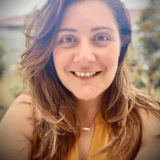 Picture of Nicole Tzavaras