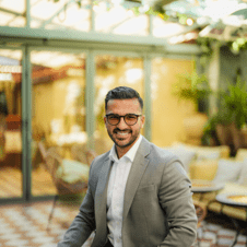 Picture of Amin Sarvestani