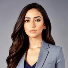 Picture of Emily Issa